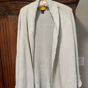 StJohn sweater